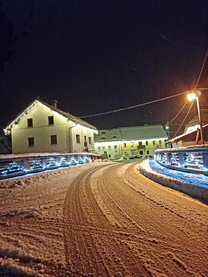 Apartma Rozle Mojstrana Kültér fotó